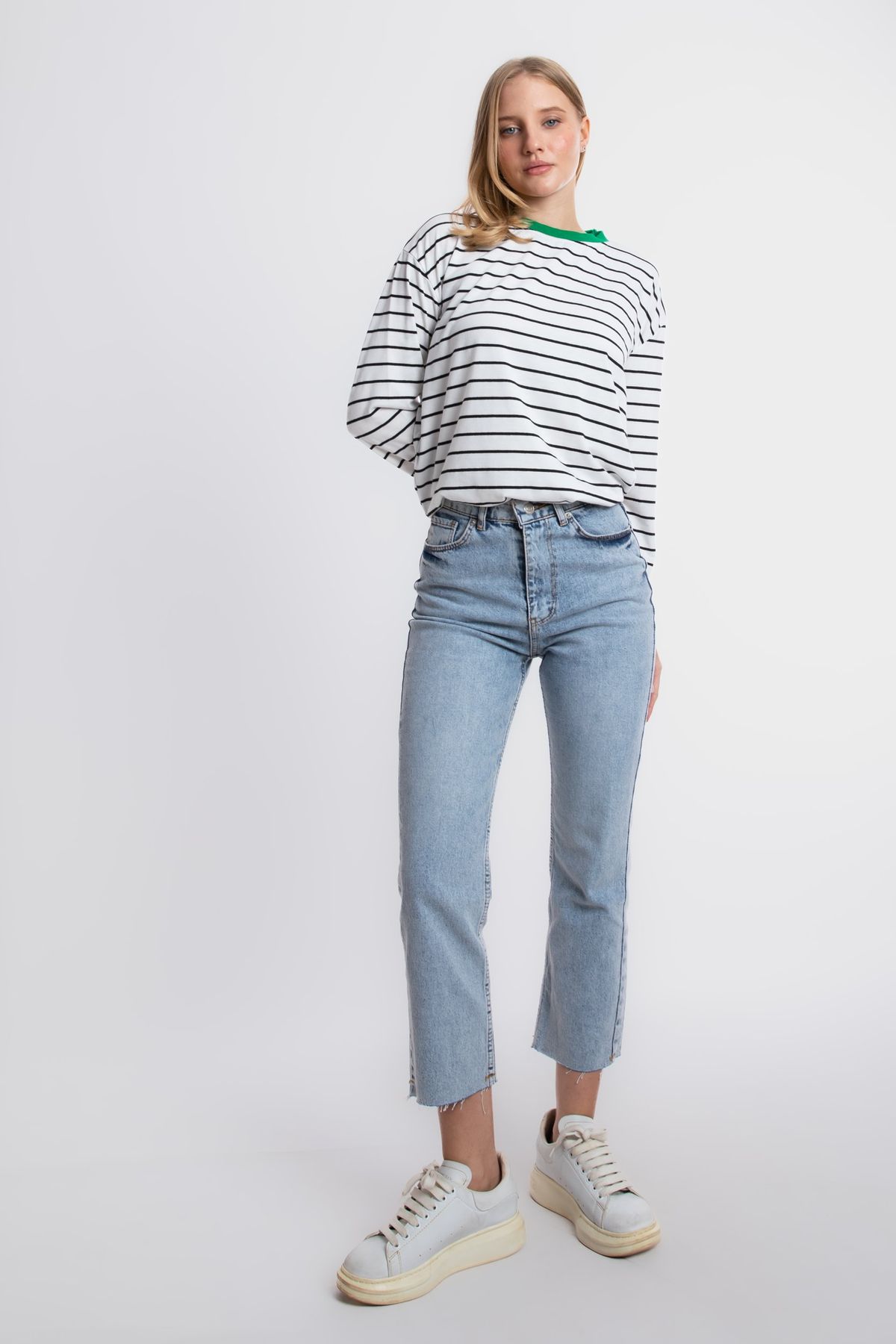 Striped Crew Neck Relaxed Sweatshirt with a Neck Detail