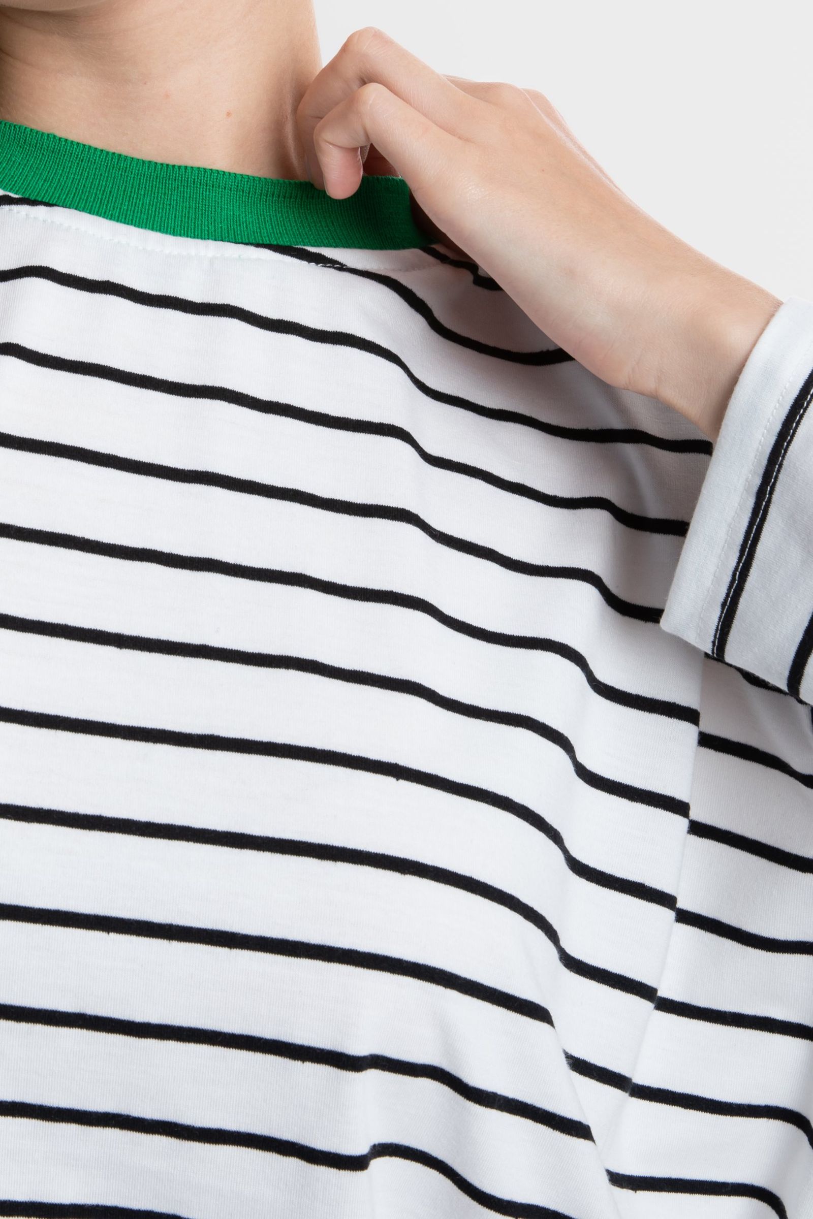 Striped Crew Neck Relaxed Sweatshirt with a Neck Detail