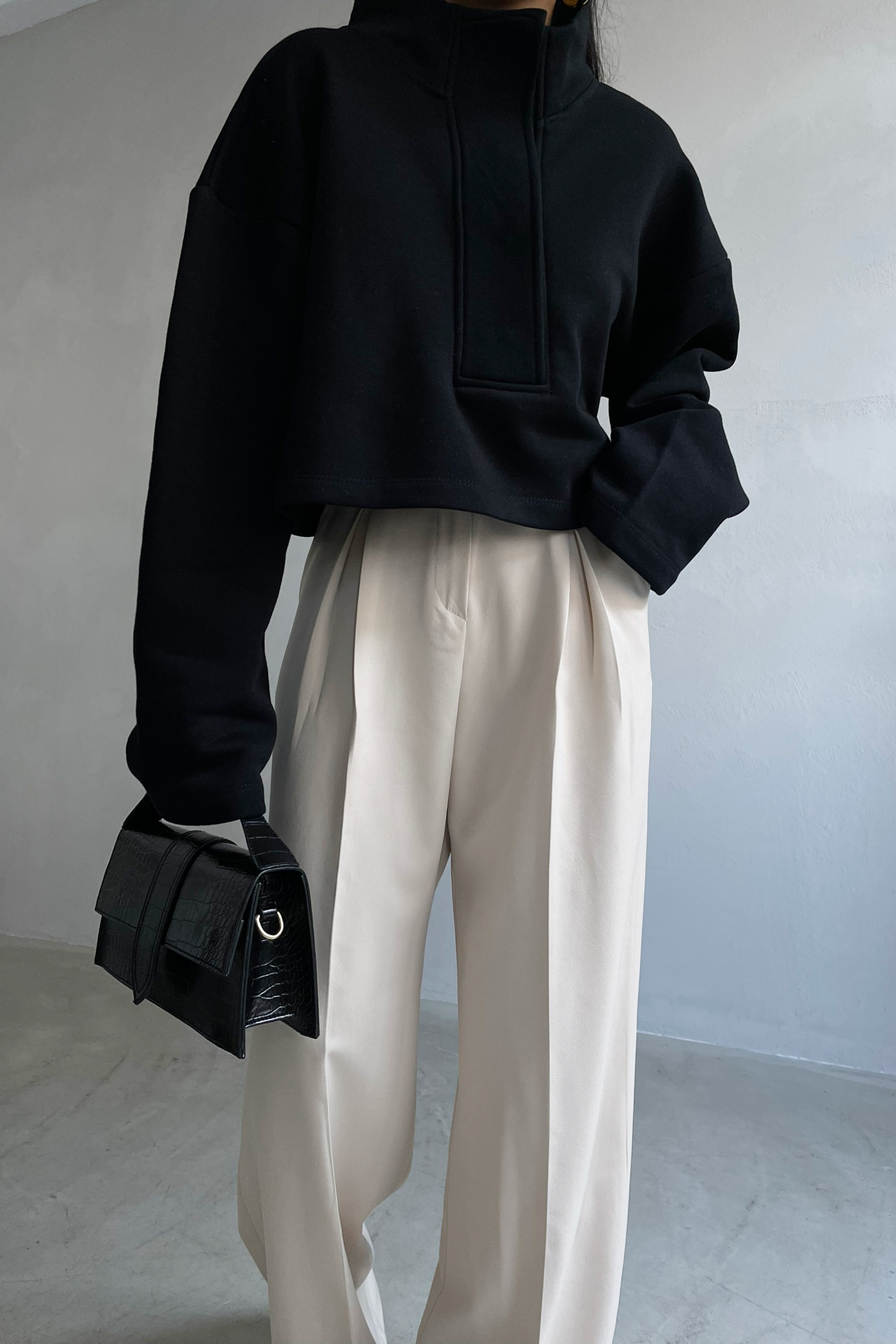 Stand Collar Oversized Sweatshirt with a Neck Detail