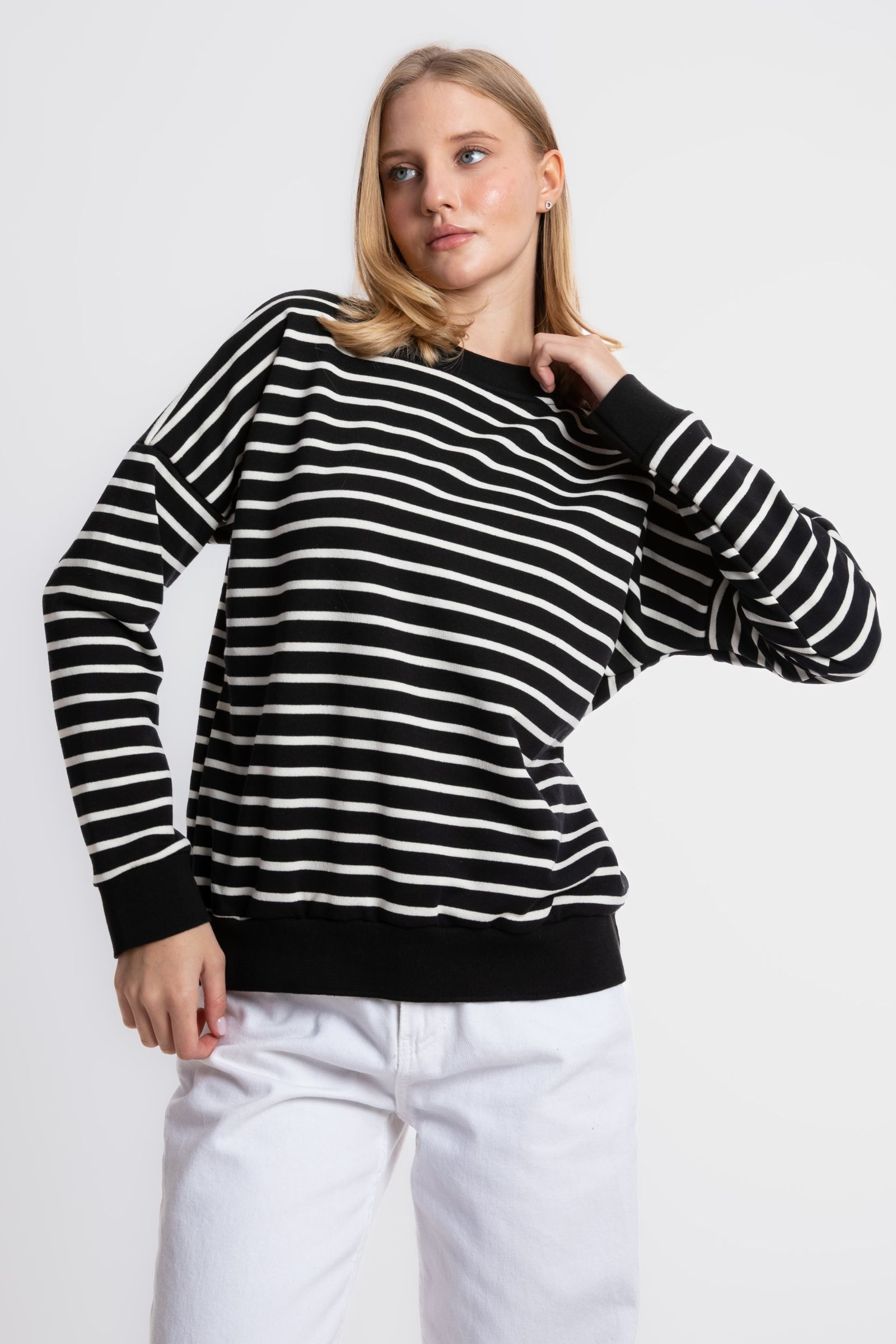 Striped Crew Neck Relaxed Sweatshirt