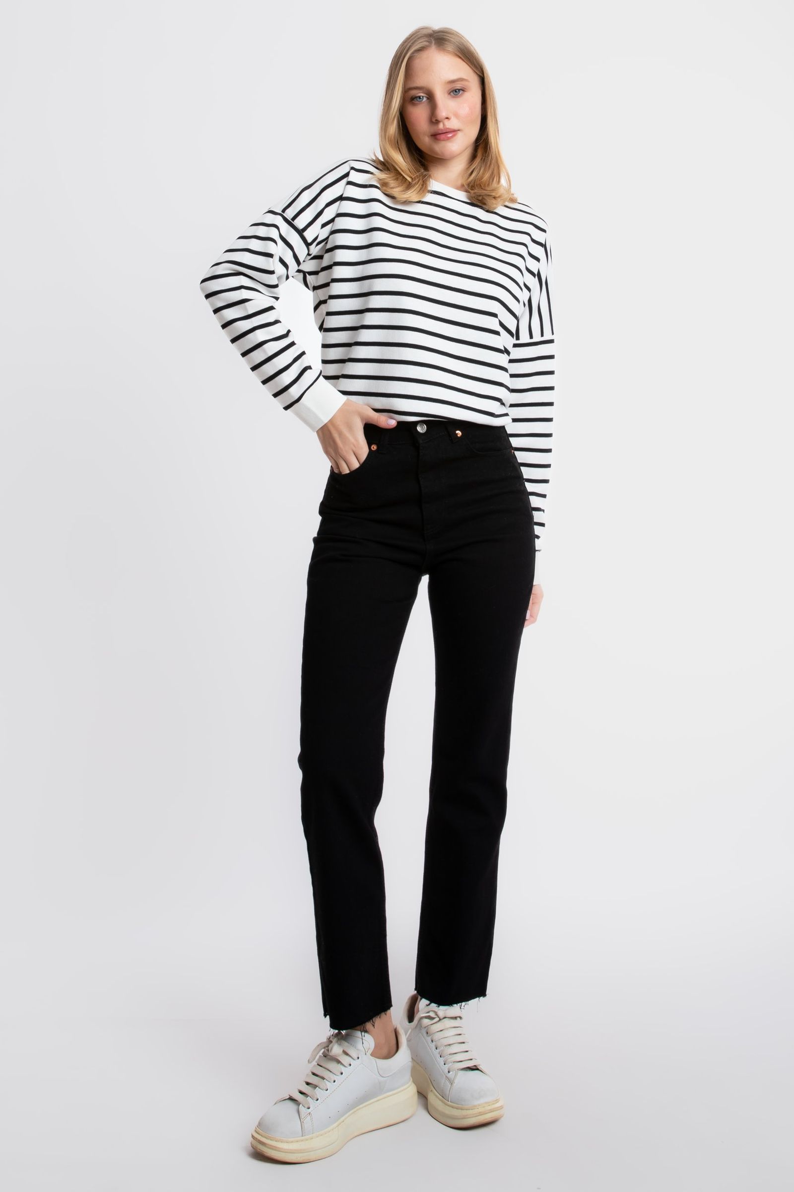 Striped Crew Neck Relaxed Sweatshirt