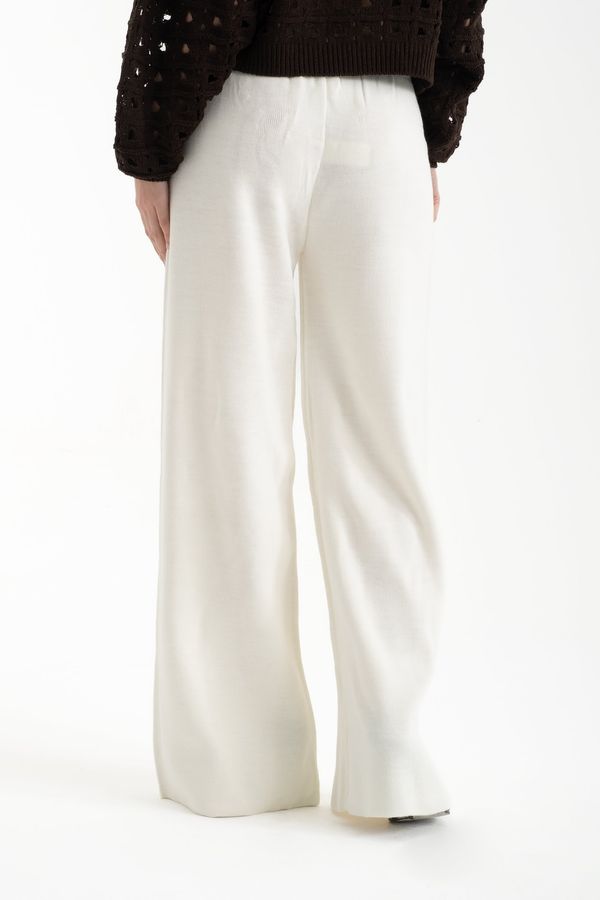 Knitted Drawstring Wide Leg Trousers 4