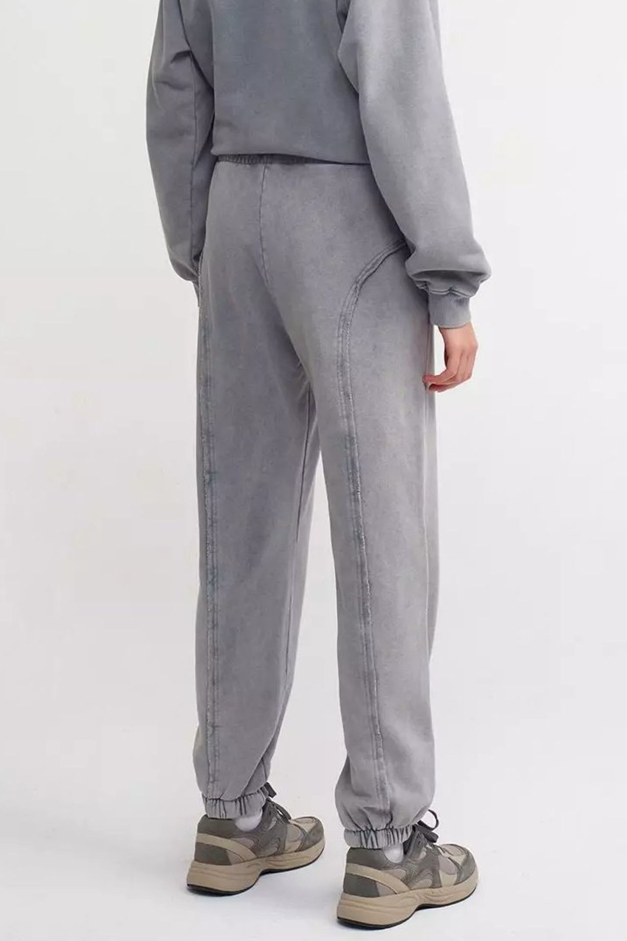 Washed Mid Rise Drawstring Joggers