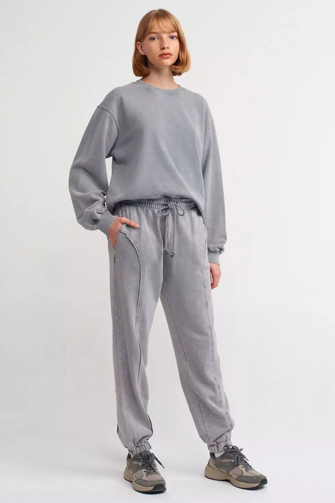 Washed Mid Rise Drawstring Joggers