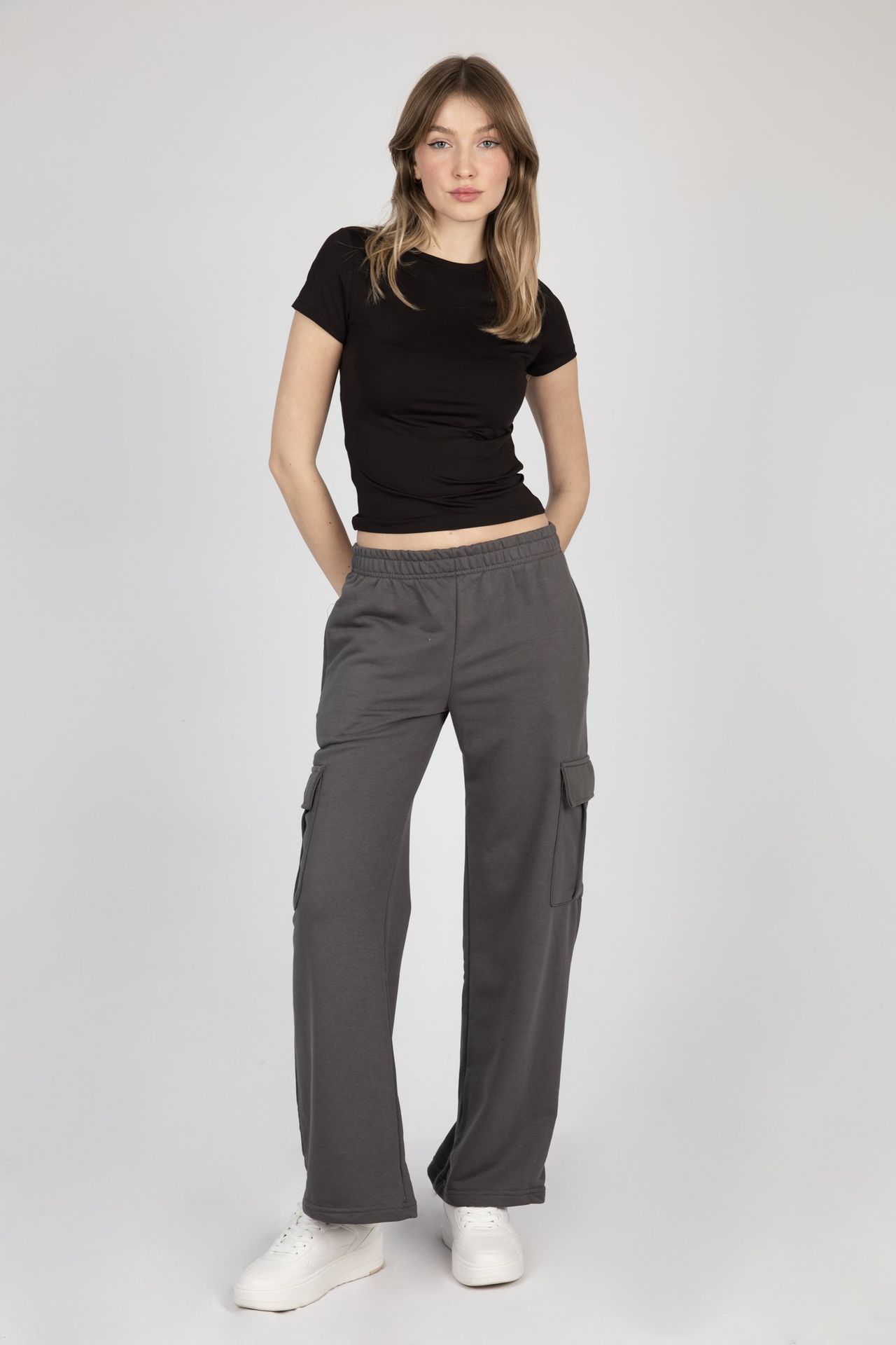 Mid Rise Elastic Waist Cargo Joggers