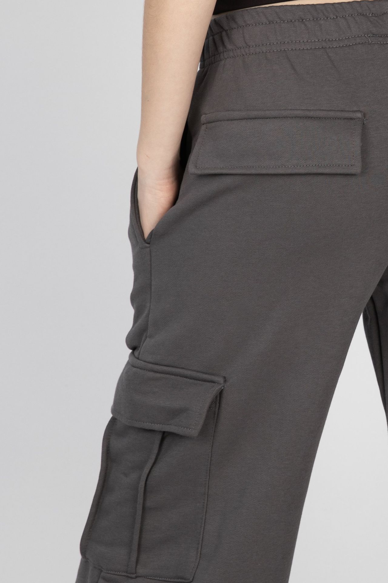 Mid Rise Elastic Waist Cargo Joggers