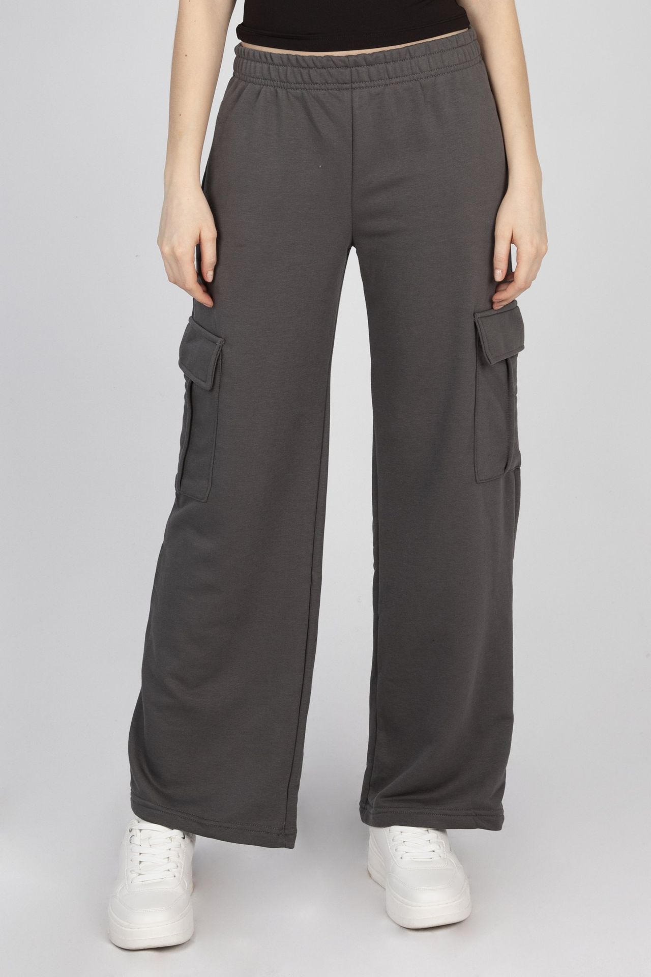 Mid Rise Elastic Waist Cargo Joggers