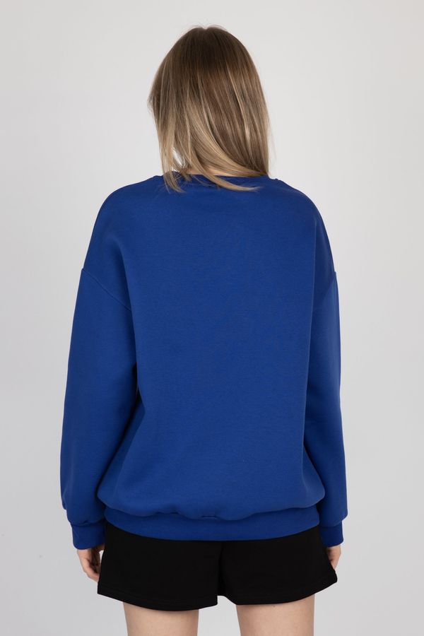 Relaxed Crew Neck Sweatshirt 2