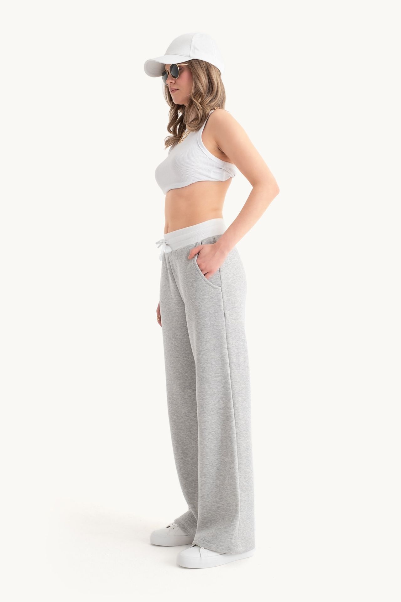 Mid Rise Elastic Waist Wide Leg Joggers