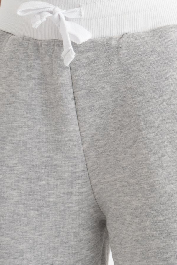 Mid Rise Elastic Waist Wide Leg Joggers 5