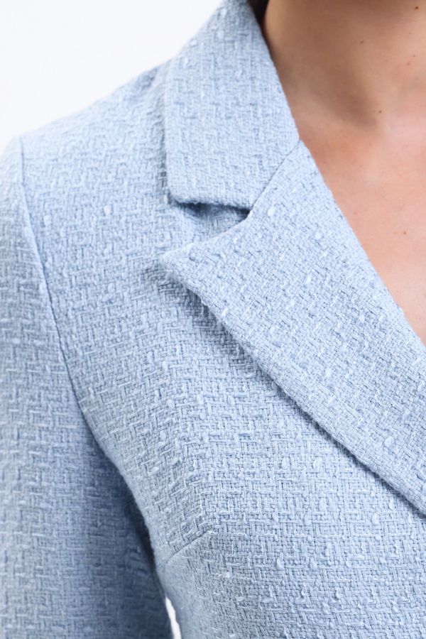 Tweed Collar Buttoned Blazer 6