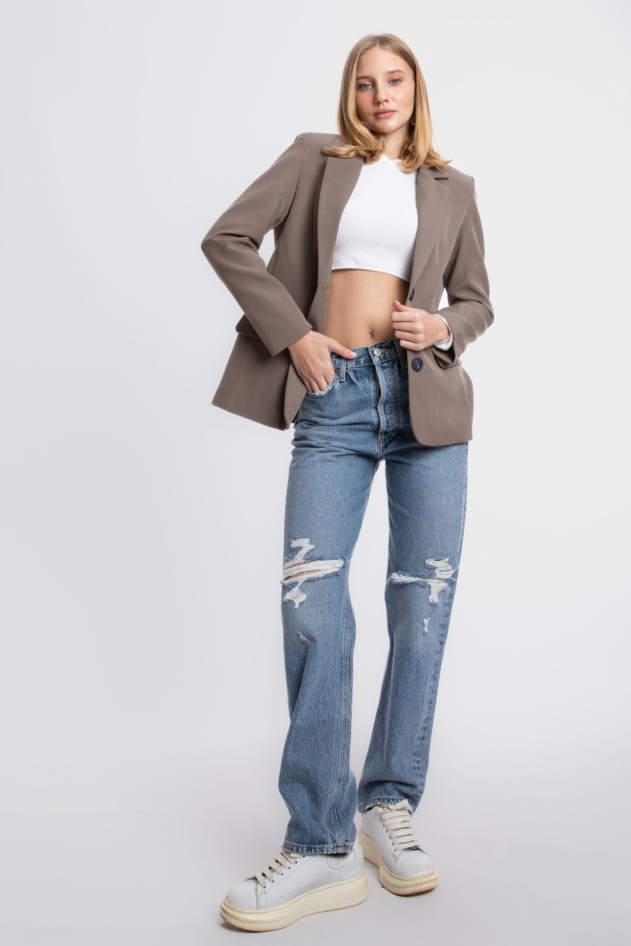 Solid Collar Buttoned Classic Blazer