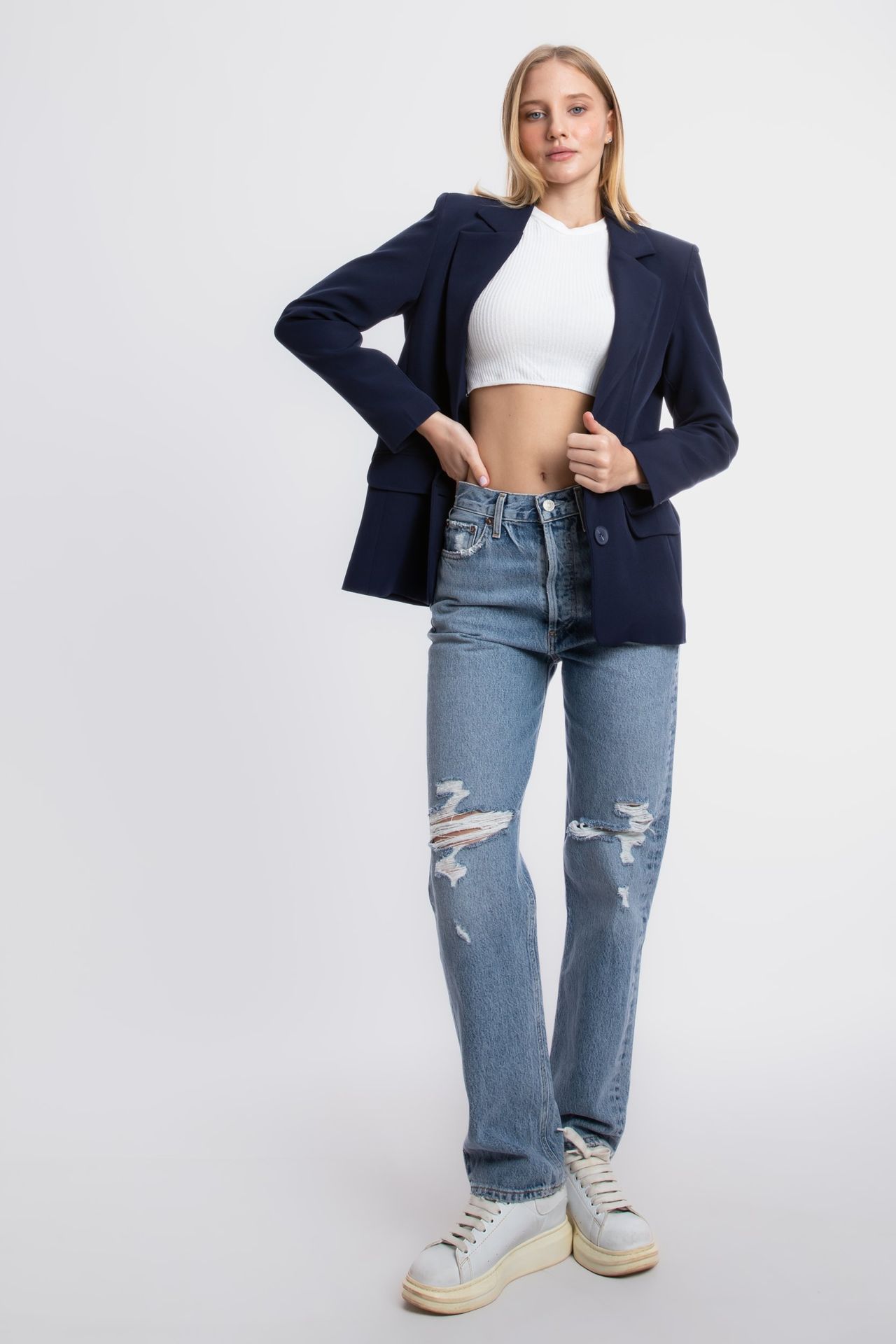 Solid Collar Buttoned Classic Blazer