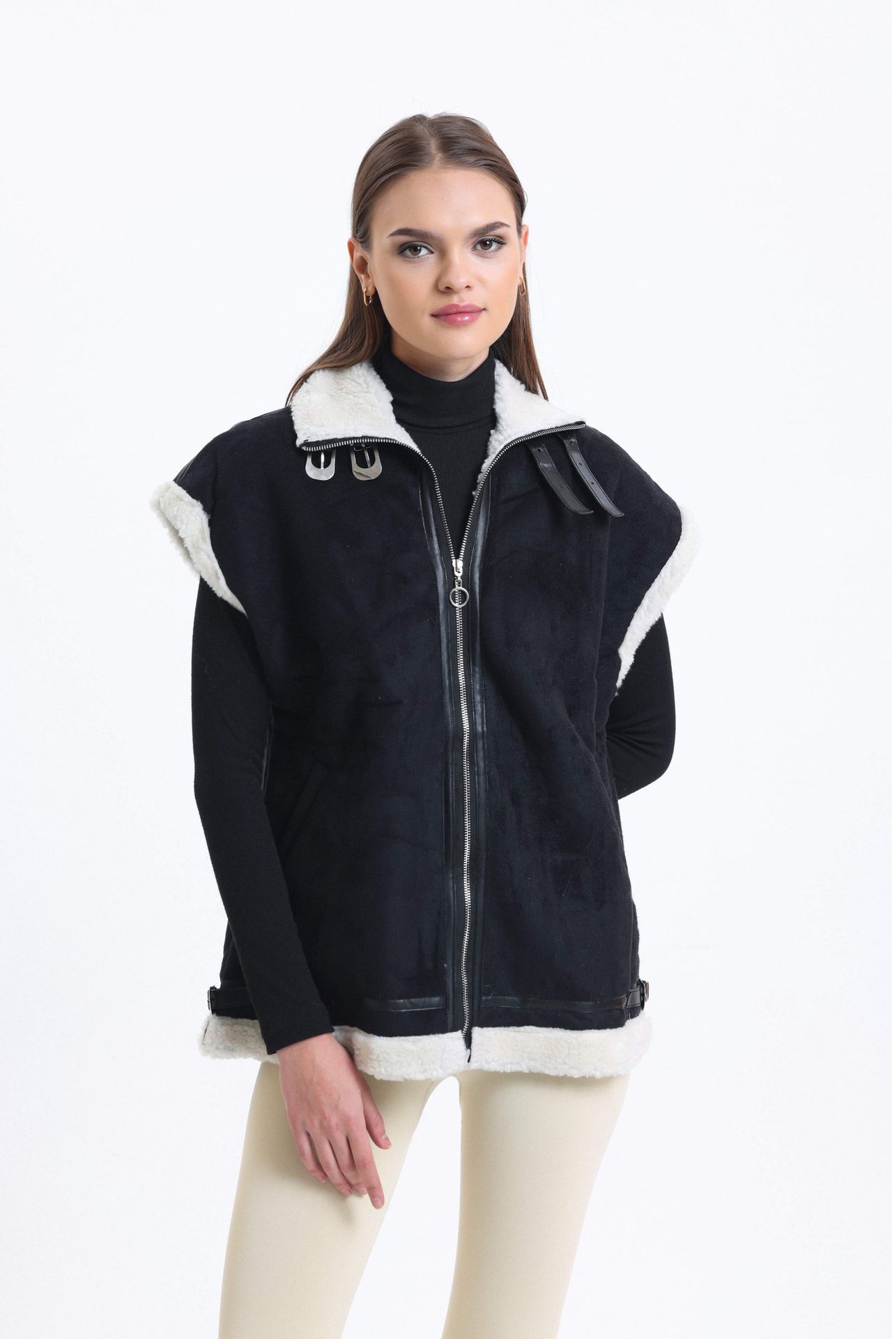 Nubuck Collar Zipper Oversized Gilet with a Belt Detail on the Neck