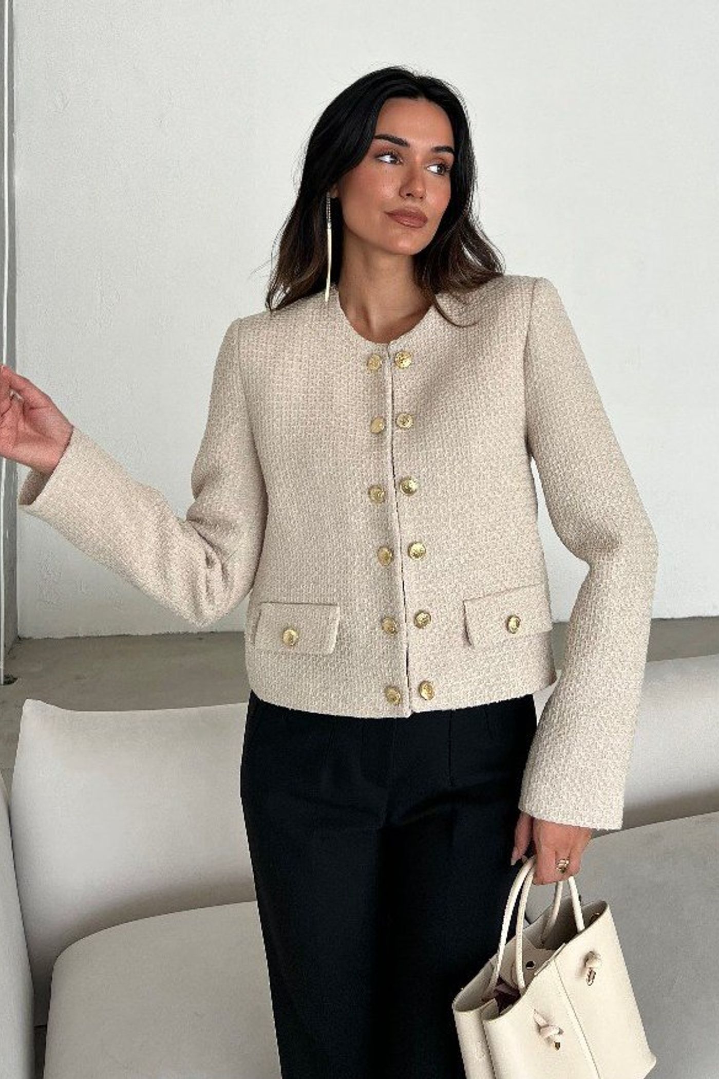 Tweed Round Neck Buttoned Jacket