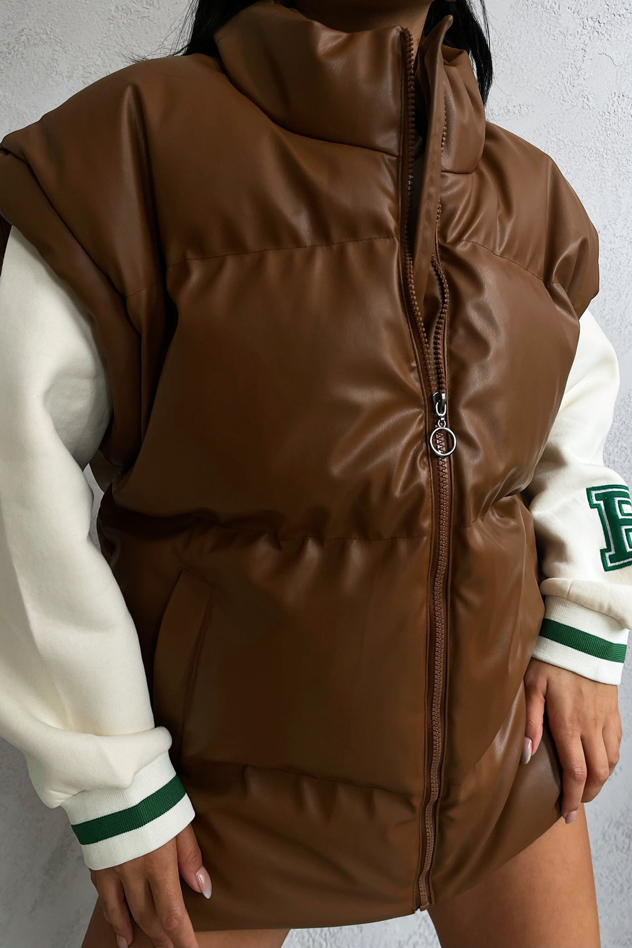 Faux Leather Round Neck Zipper Oversized Puffer Gilet