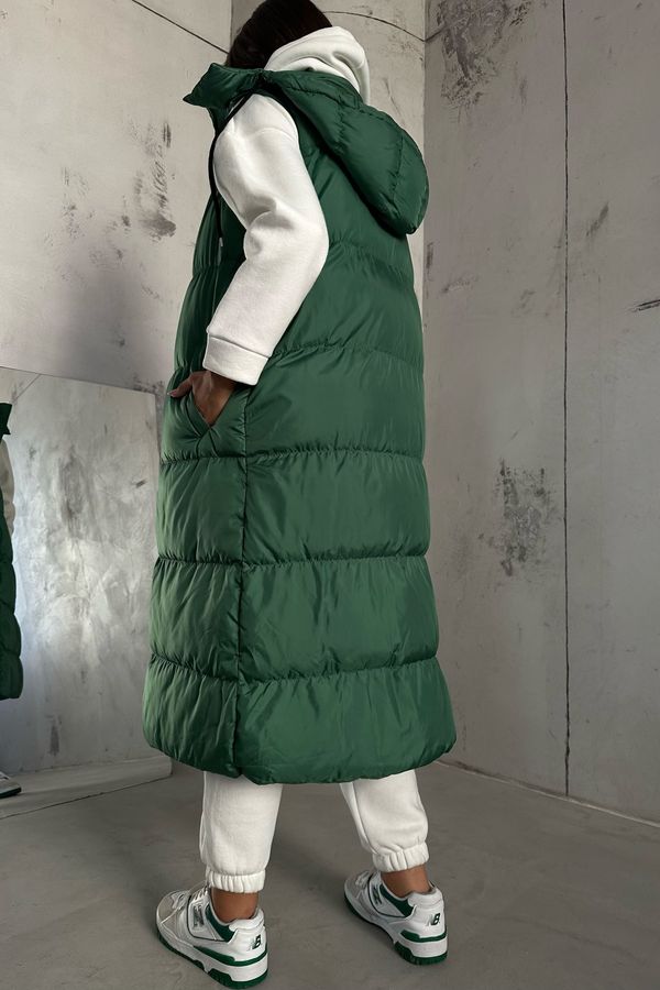 Stand Collar Zipper Hooded Long Puffer Gilet 2
