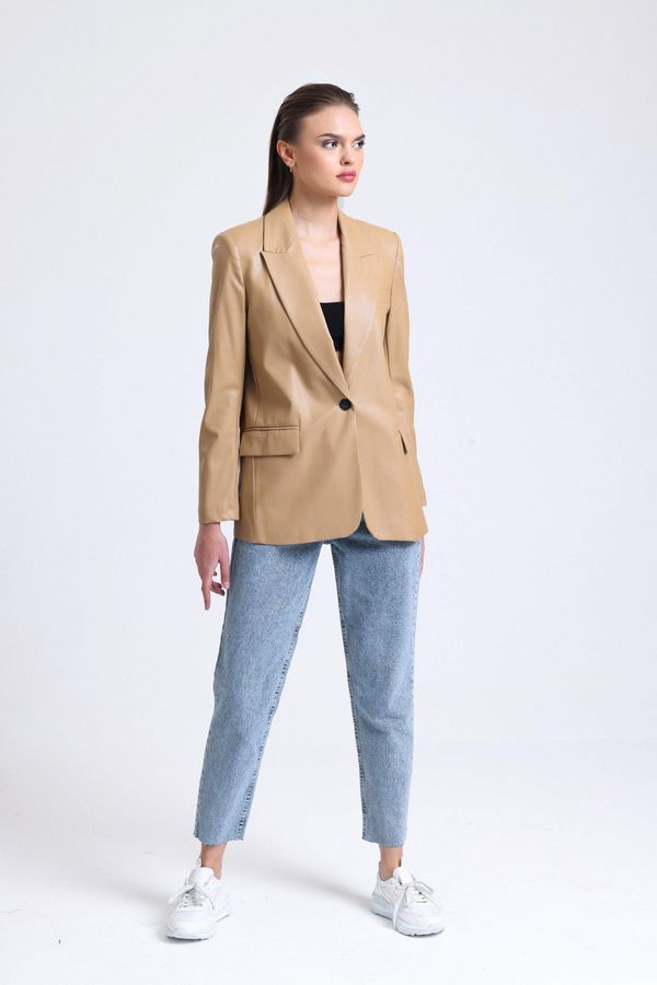 Faux Leather Collar Blazer 6
