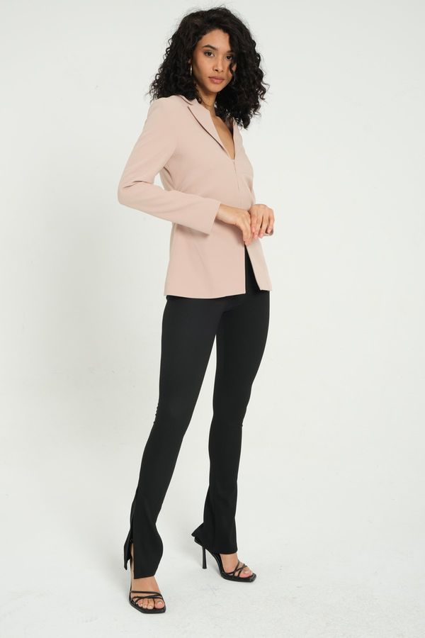 Collar Ruched Blazer with a Front Slit 2