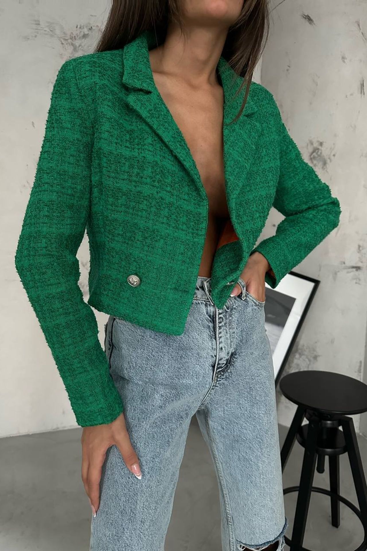 Tweed Collar Buttoned Cropped Blazer