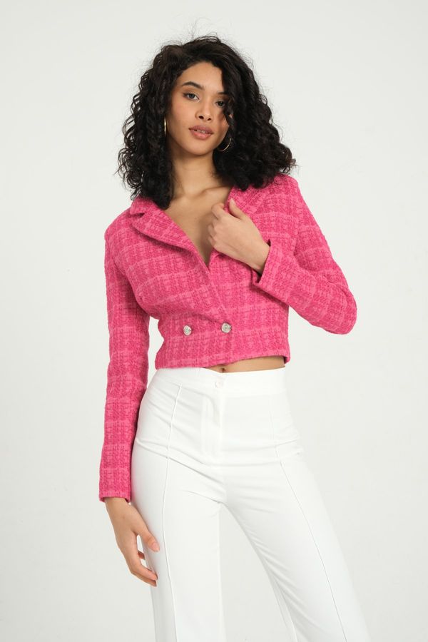 Tweed Collar Buttoned Cropped Blazer 1