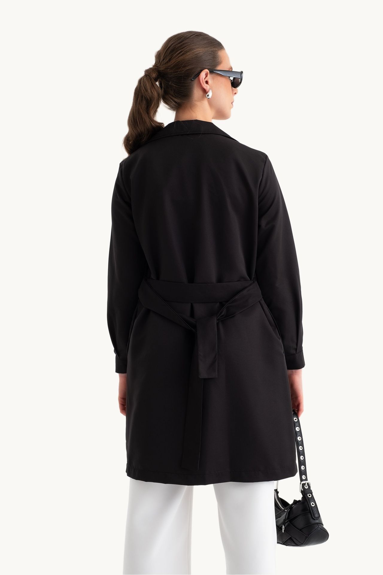 Buttoned Short Trenchcoat with a Belt