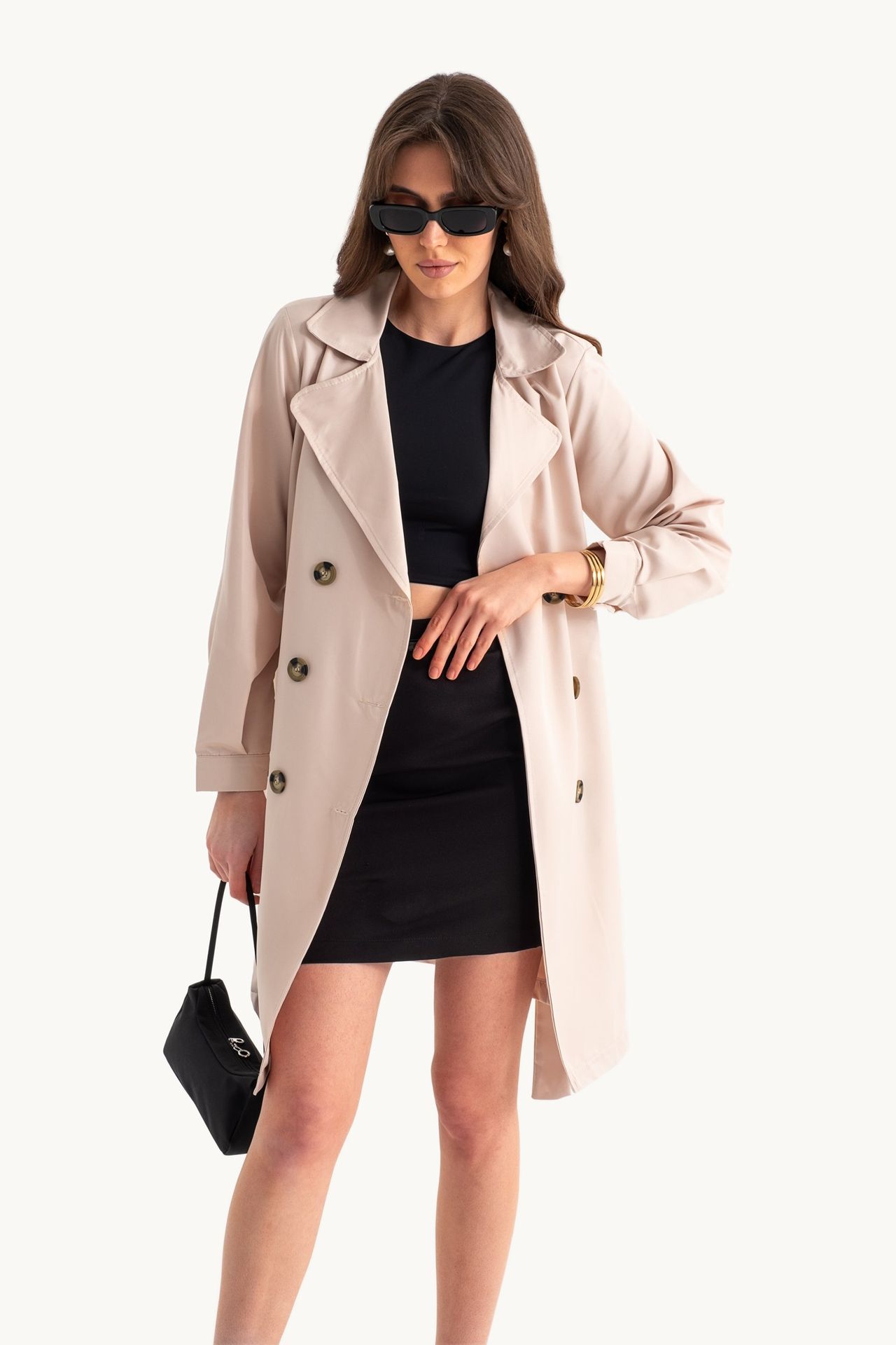 Buttoned Short Trenchcoat with a Belt