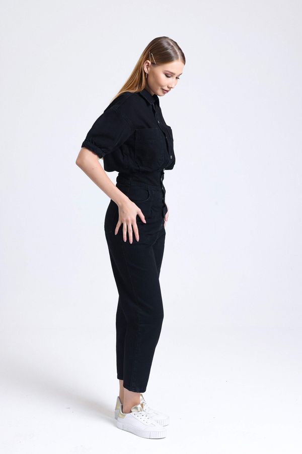 Polo Collar Buttoned Pocket Mom-fit Denim Jumpsuit 5
