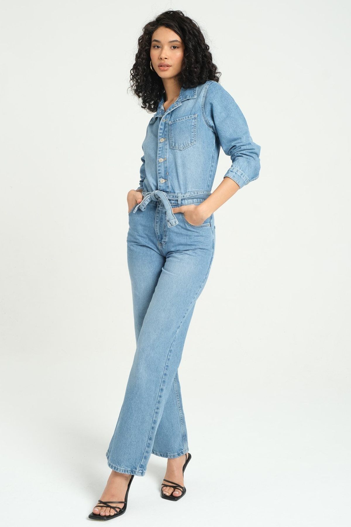 Polo Collar Buttoned Wide Leg Denim Jumpsuit with a Ribbon Belt