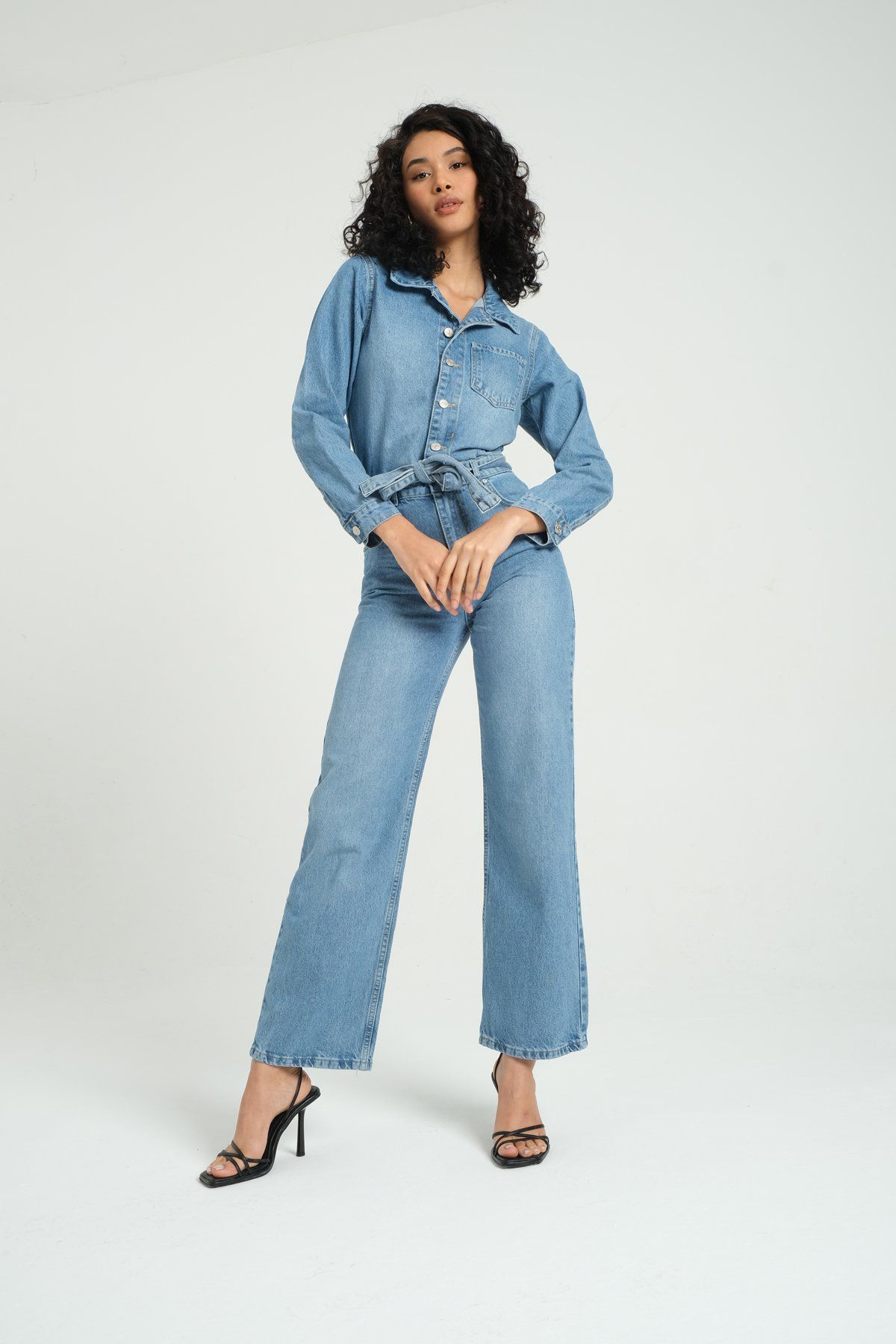 Polo Collar Buttoned Wide Leg Denim Jumpsuit with a Ribbon Belt