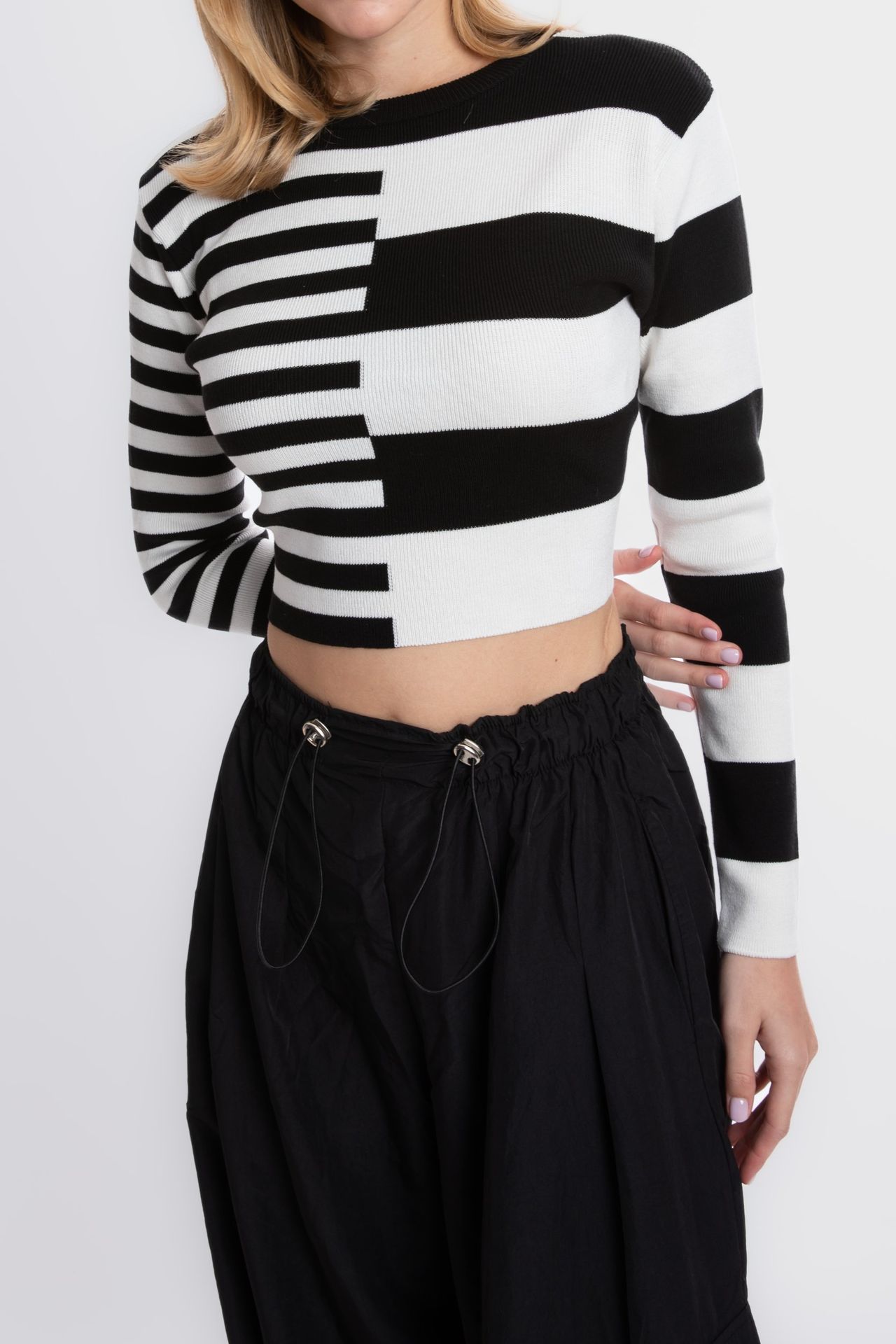 Striped Crew Neck Cropped Sweater