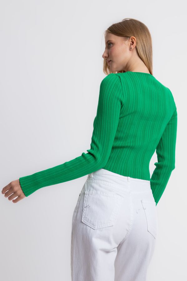 Sweatheart Neck Ribbed Sweater 2