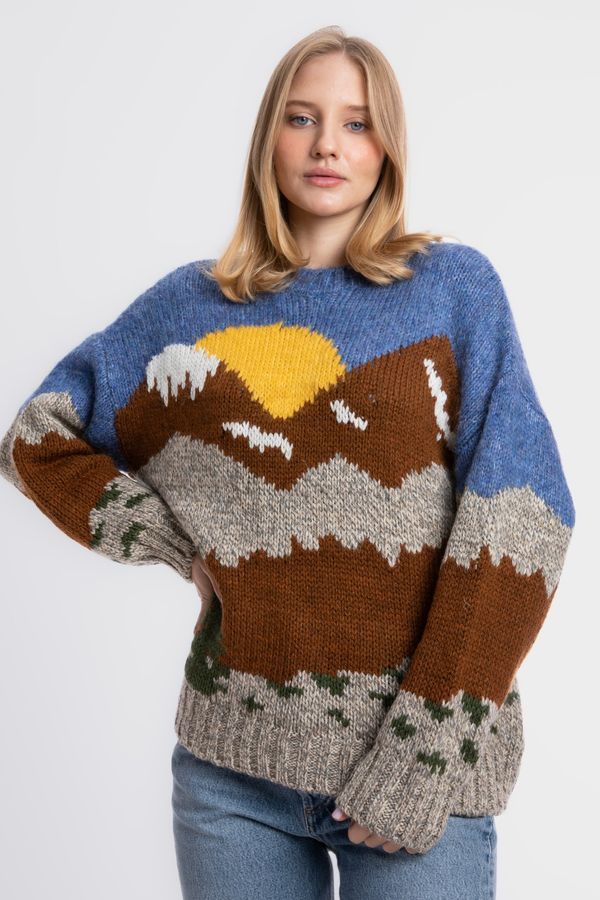 Landscape Printed Crew Neck Oversized Sweater 2