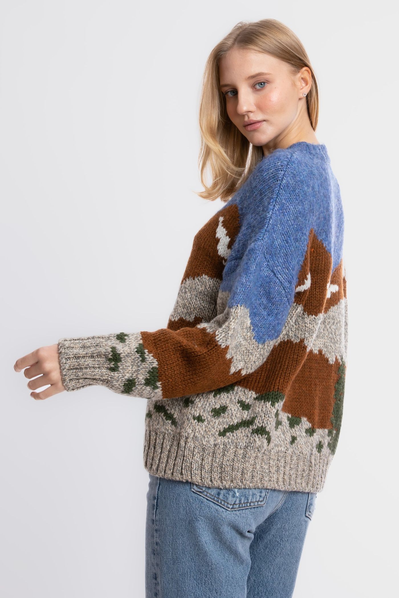 Landscape Printed Crew Neck Oversized Sweater