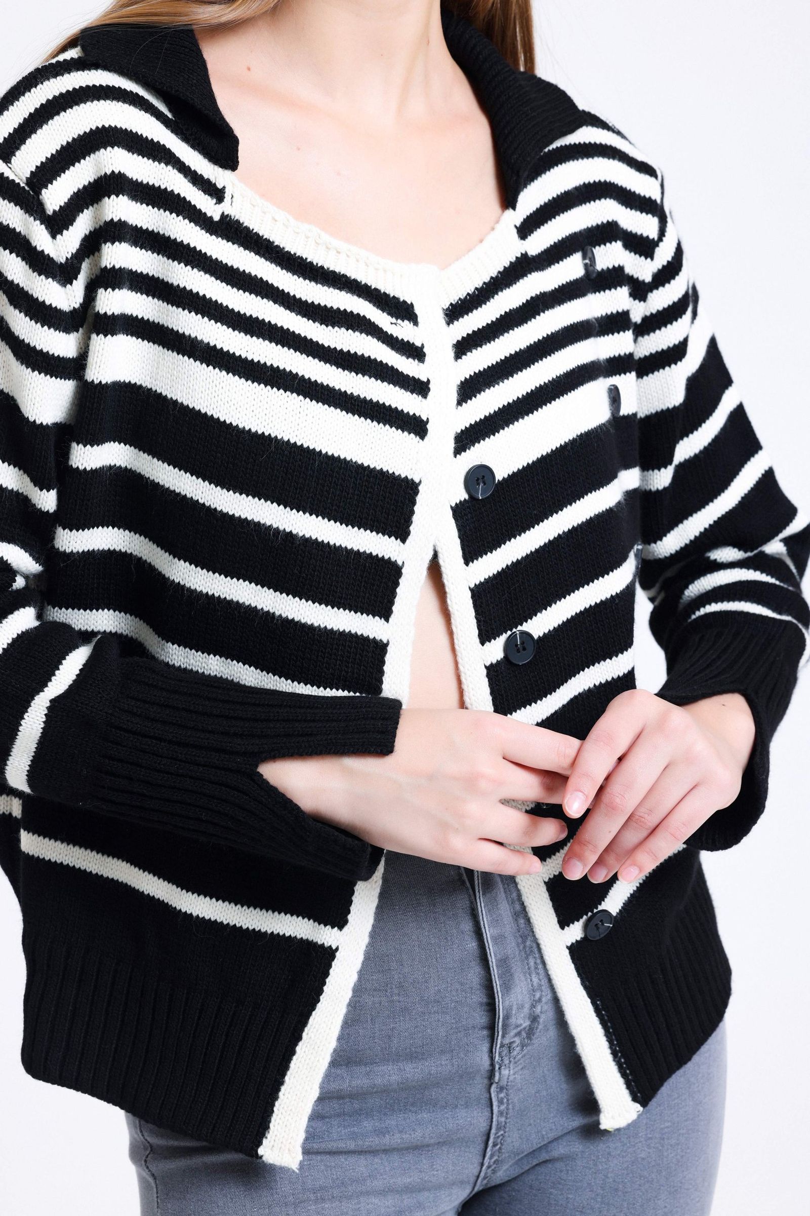 Striped Polo Collar Buttoned Classic Cardigan