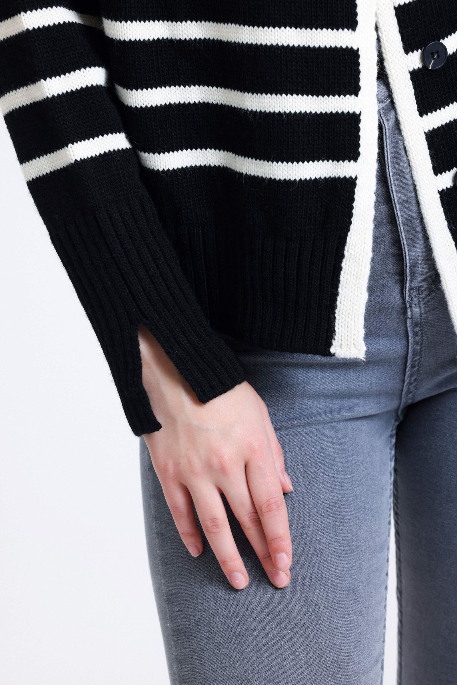 Striped Polo Collar Buttoned Classic Cardigan