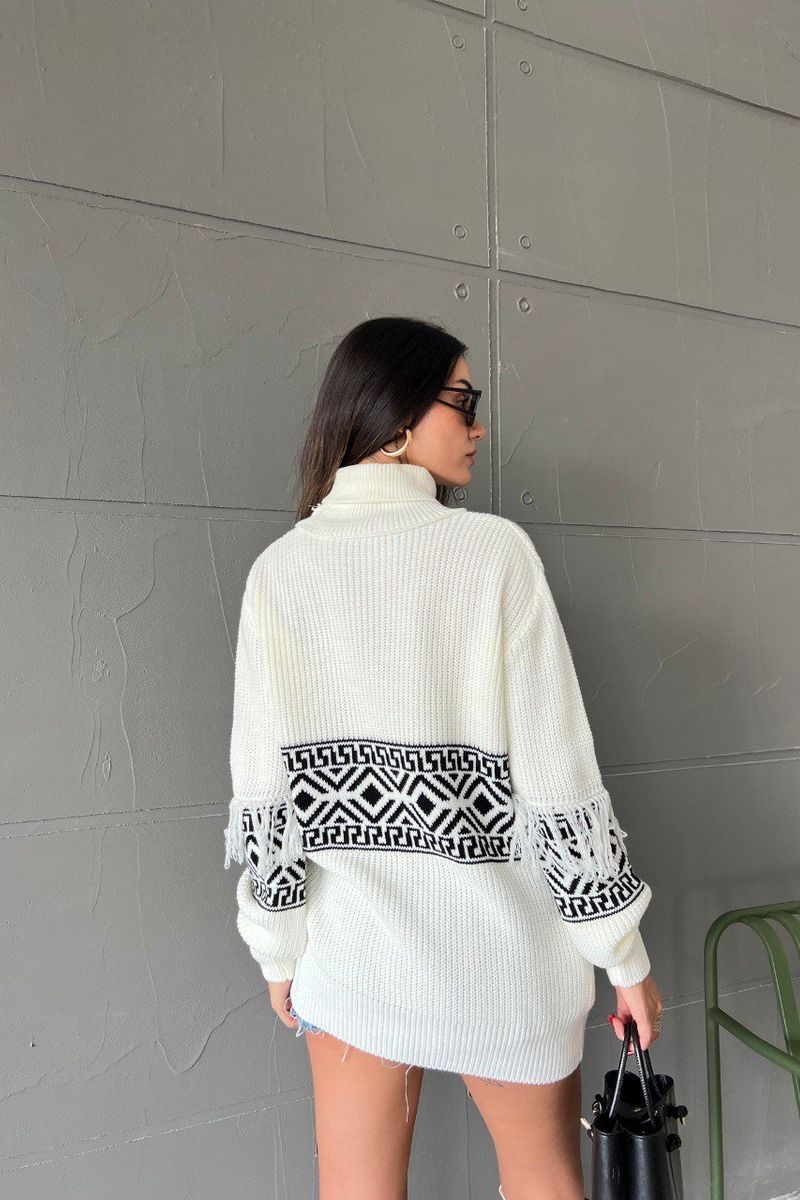 Patterned Turtleneck Oversized Sweater 4