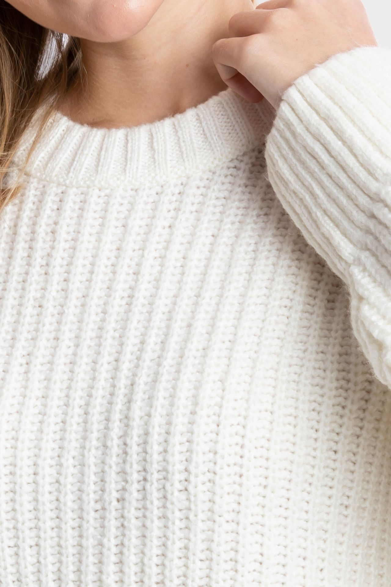 Solid Round Neck Casual Sweater