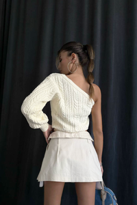 white-image-2
