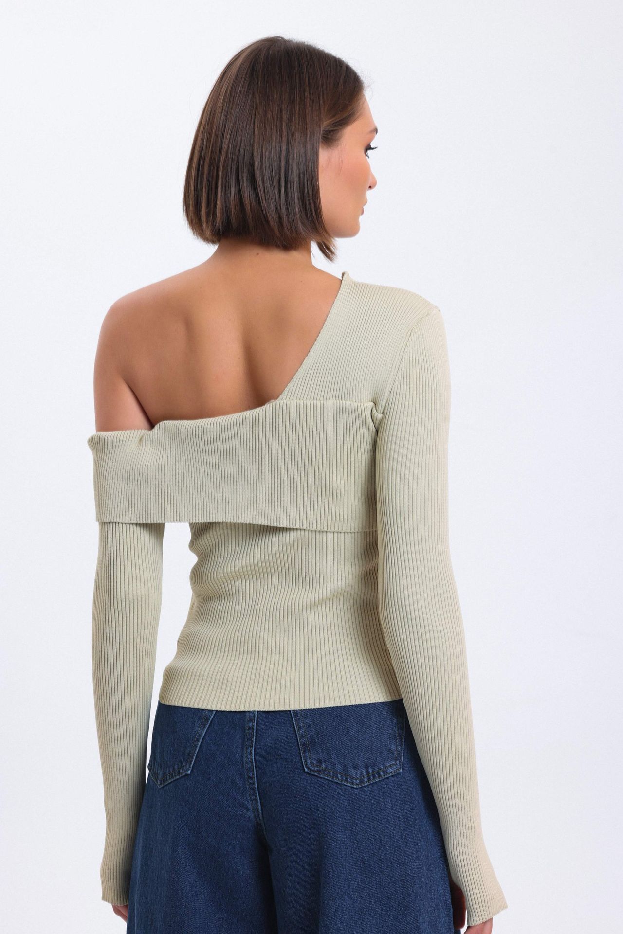 One Shoulder Asymmetrical Sweater