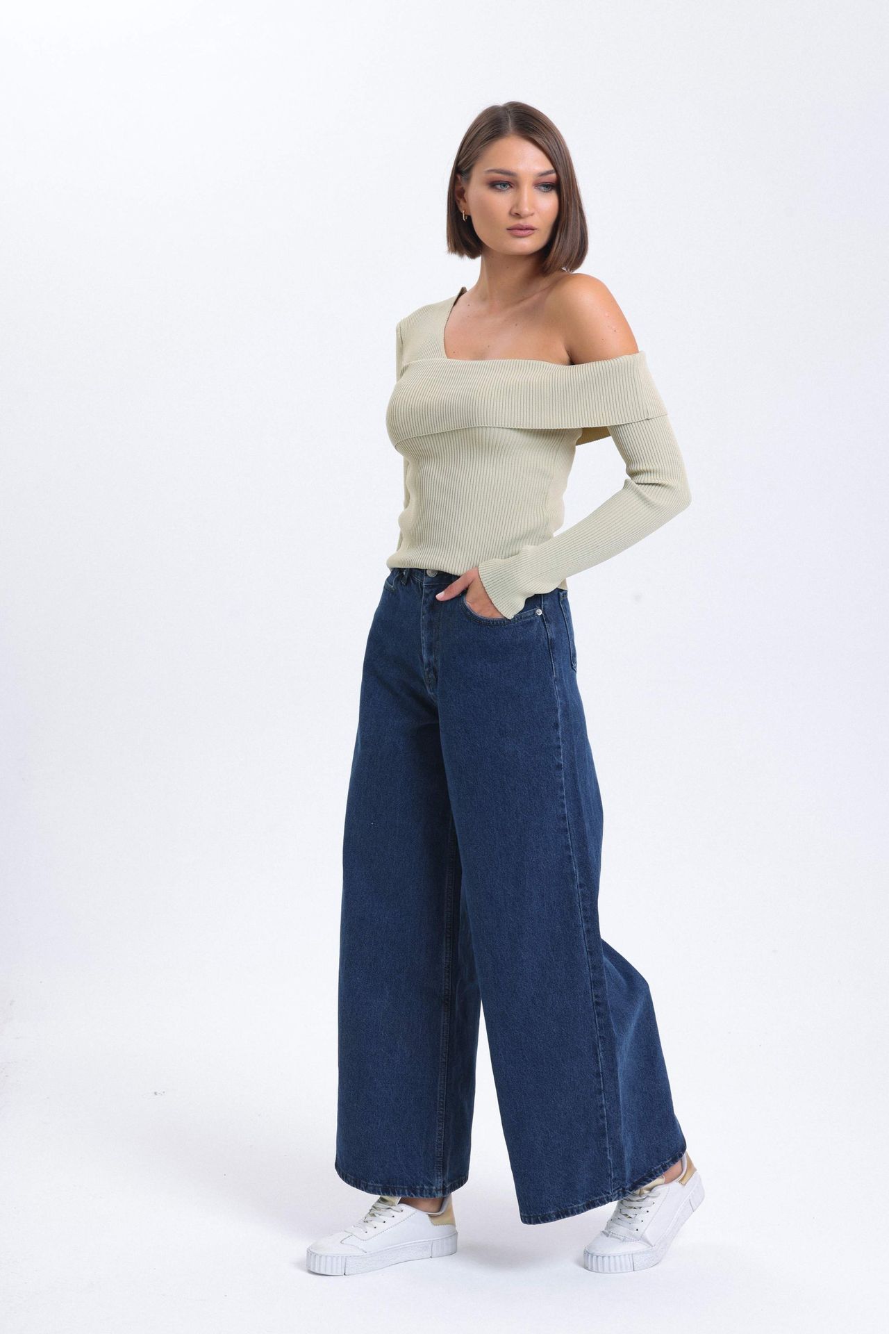 One Shoulder Asymmetrical Sweater