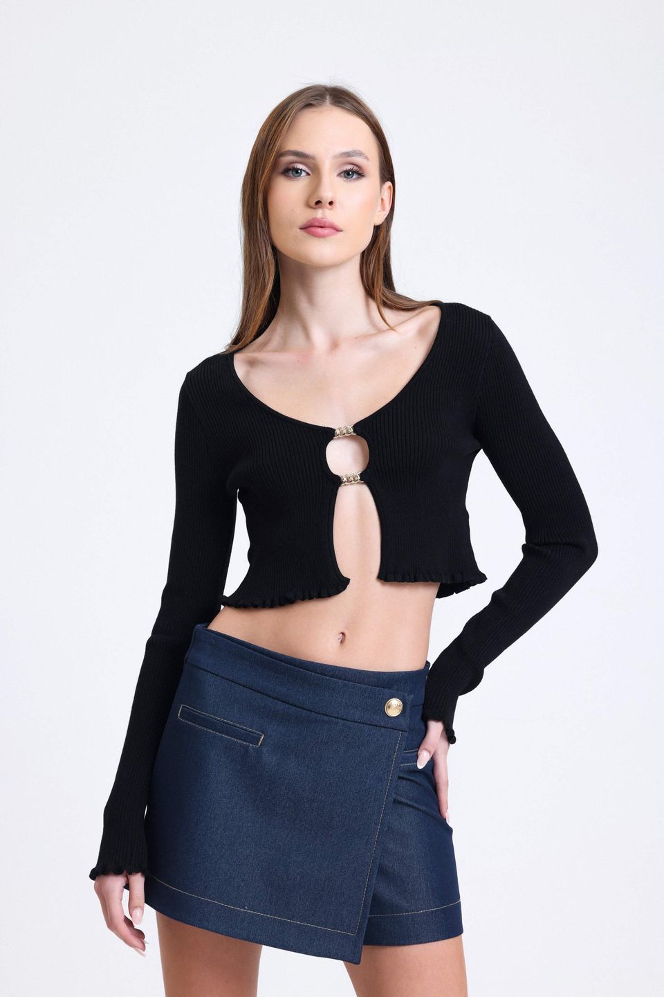 Scoop Neck Cropped Cardigan with a Cut Out