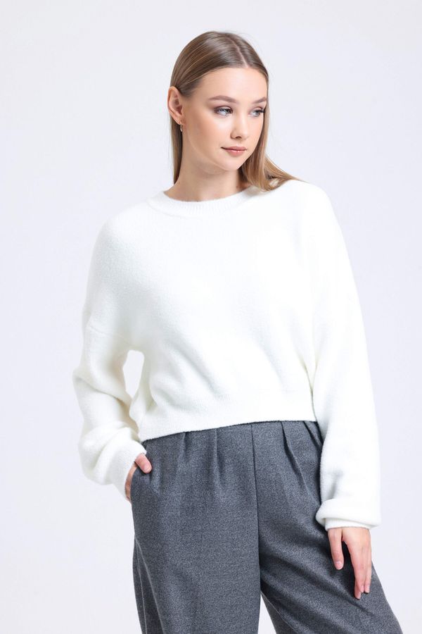 Crew Neck Comfy Sweater 5