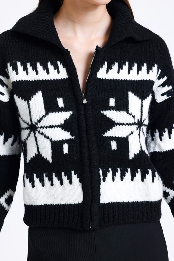 Patterned Polo Collar Zippered Cardigan 5