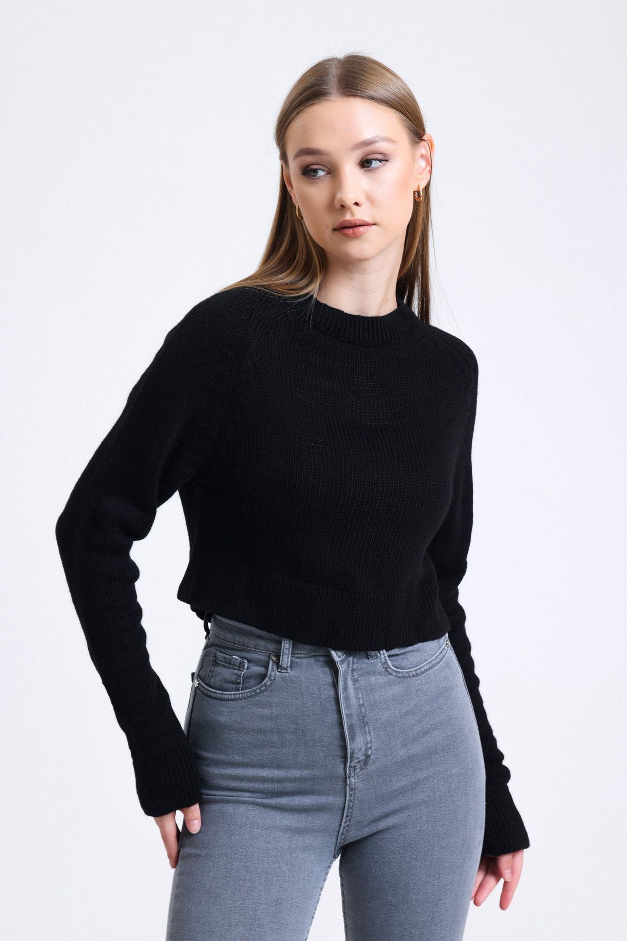 Round Neck Loose Sweater