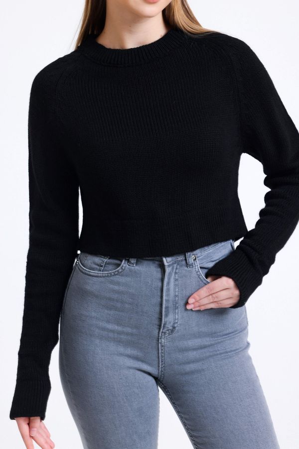 Round Neck Loose Sweater 5