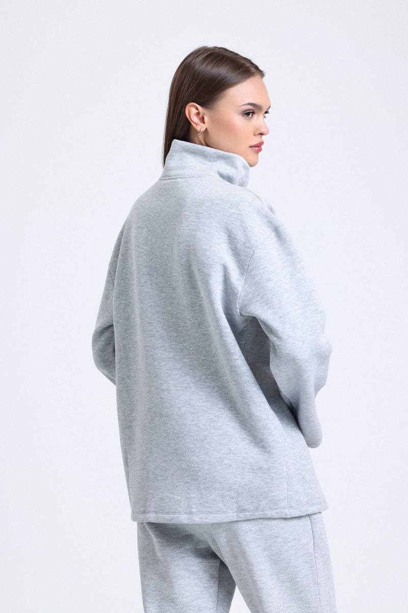 Half Open Collar Oversized Sweatshirt with a Neck Detail 4