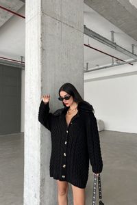 black-image-3