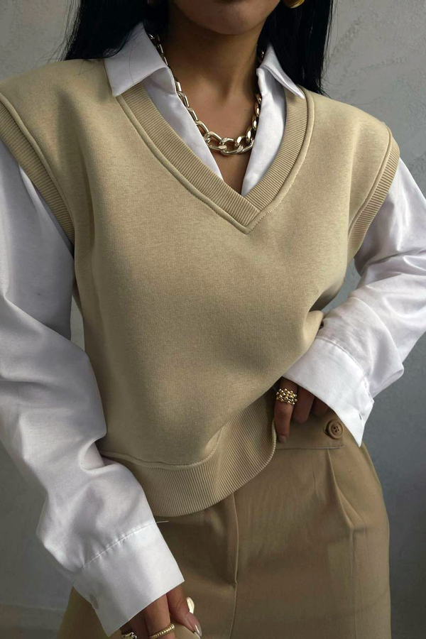 V Neck Sleeveless Sweatshirt 1