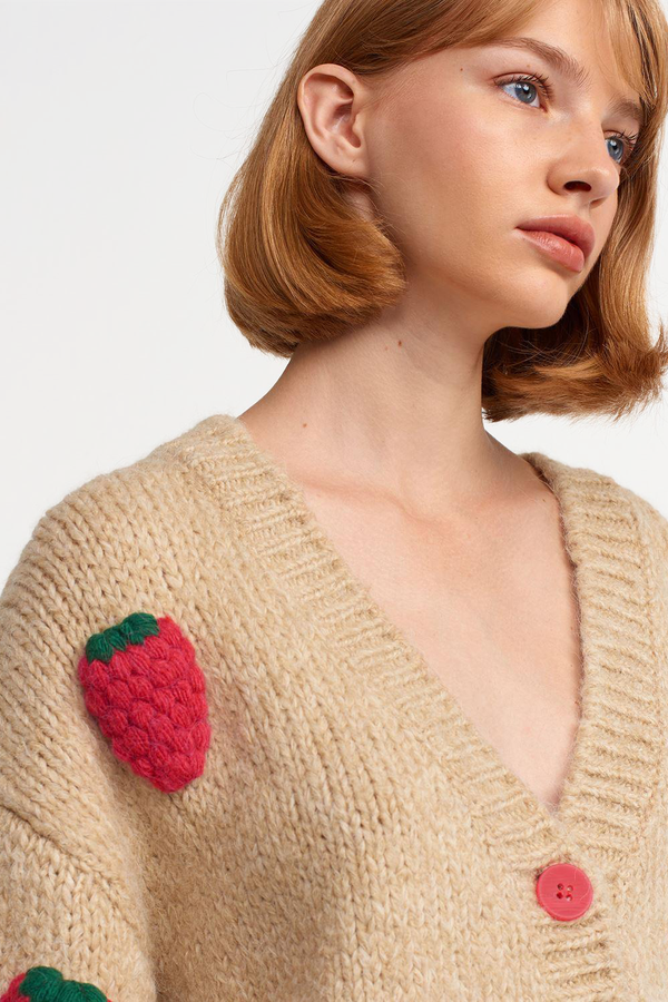 Embroidered Ribbed Oversized V-Neck Cardigan 4